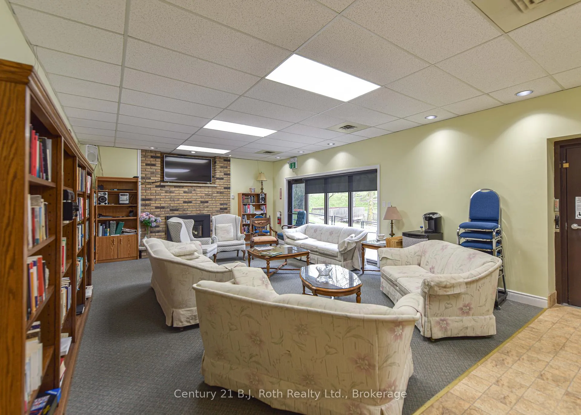 Photo 39 of 56 Tecumseth Pines Drive, New Tecumseth, Rural New Tecumseth — HOMEH