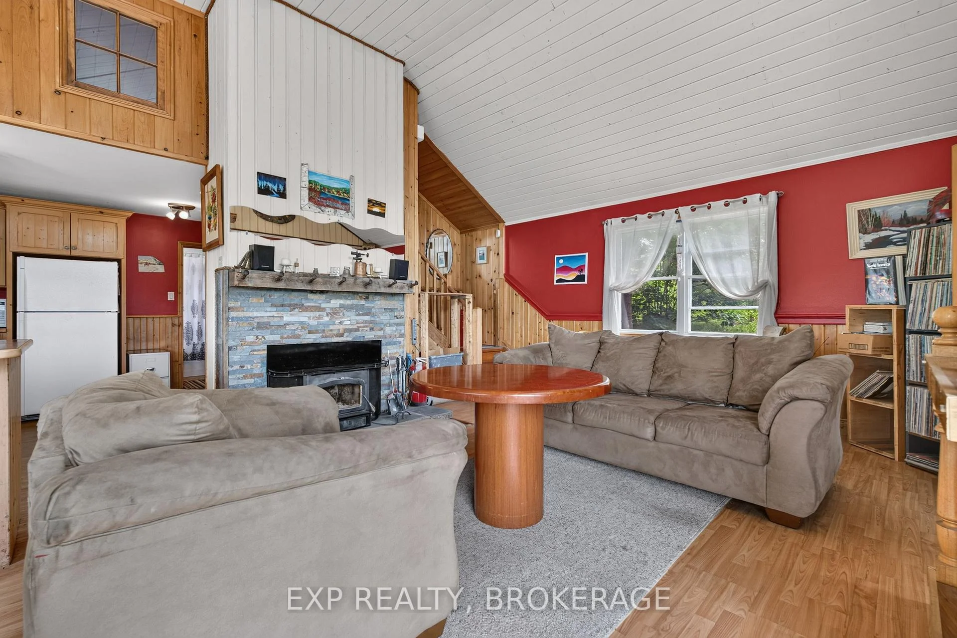 Photo 8 of 1058 Perry Road, Frontenac, Frontenac North — HOMEH