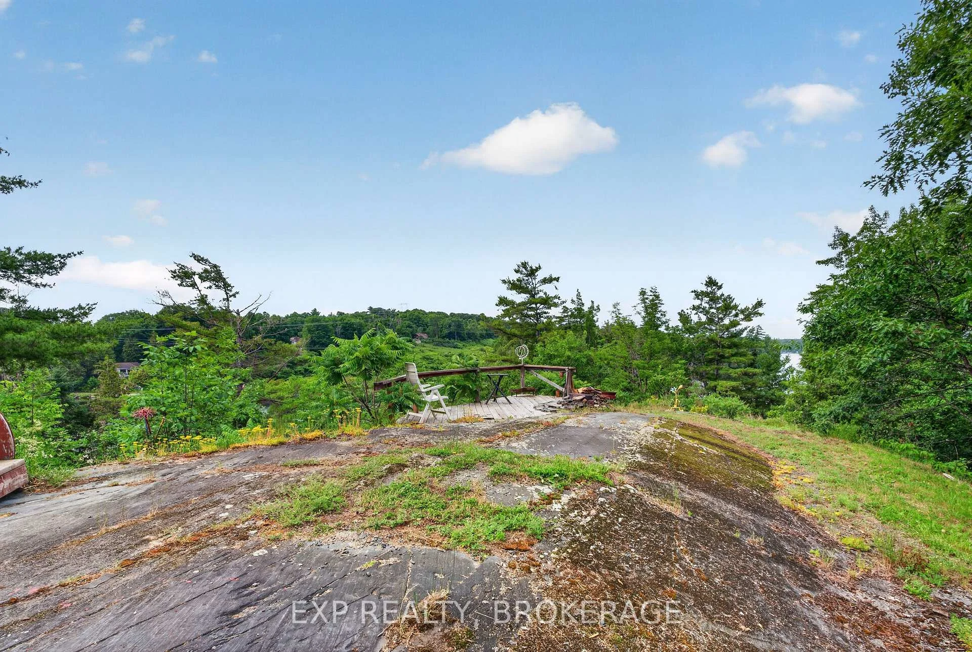 Photo 11 of 1058 Perry Road, Frontenac, Frontenac North — HOMEH