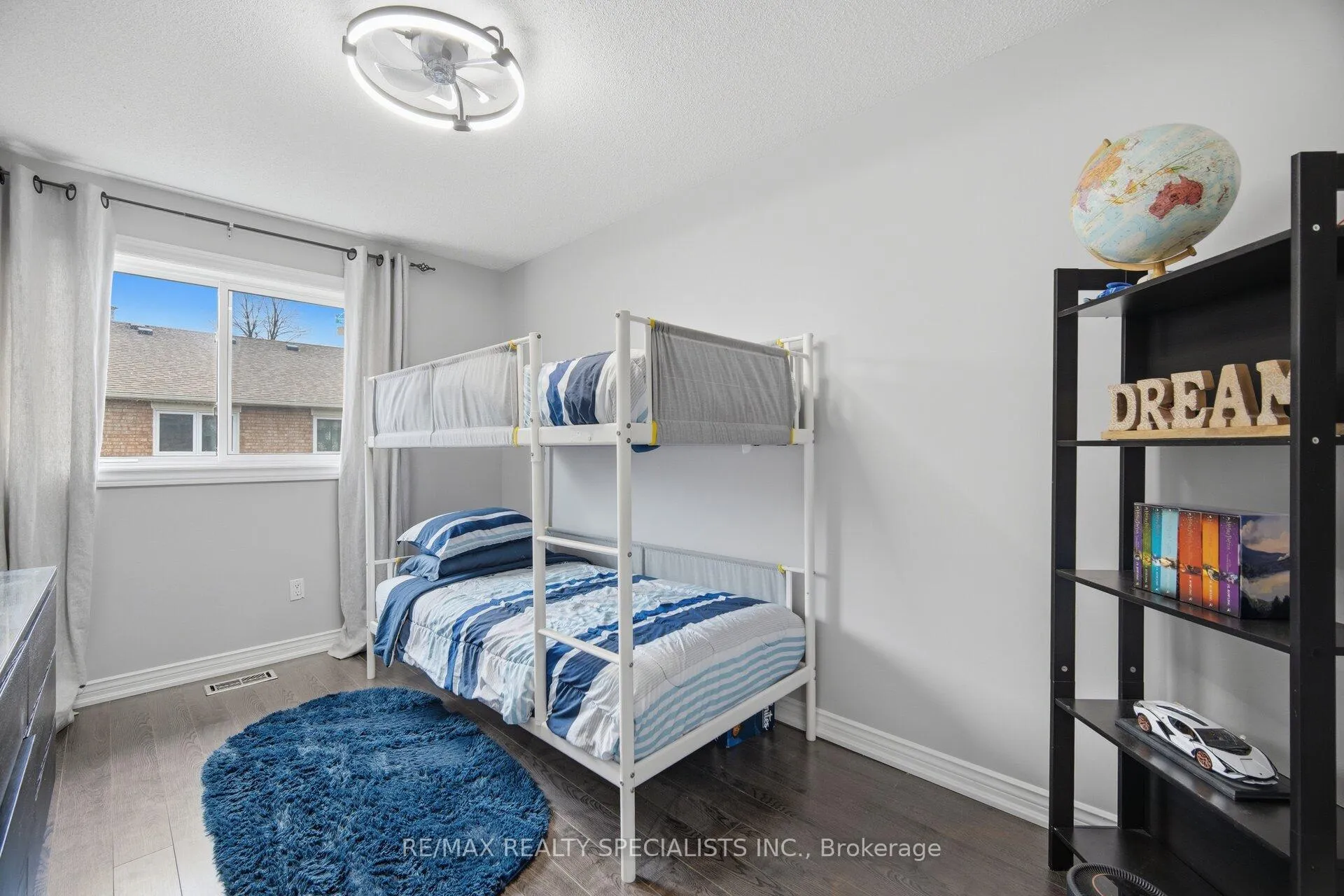 Photo 17 of 69 Wood Circle, Caledon, Bolton East — HOMEH