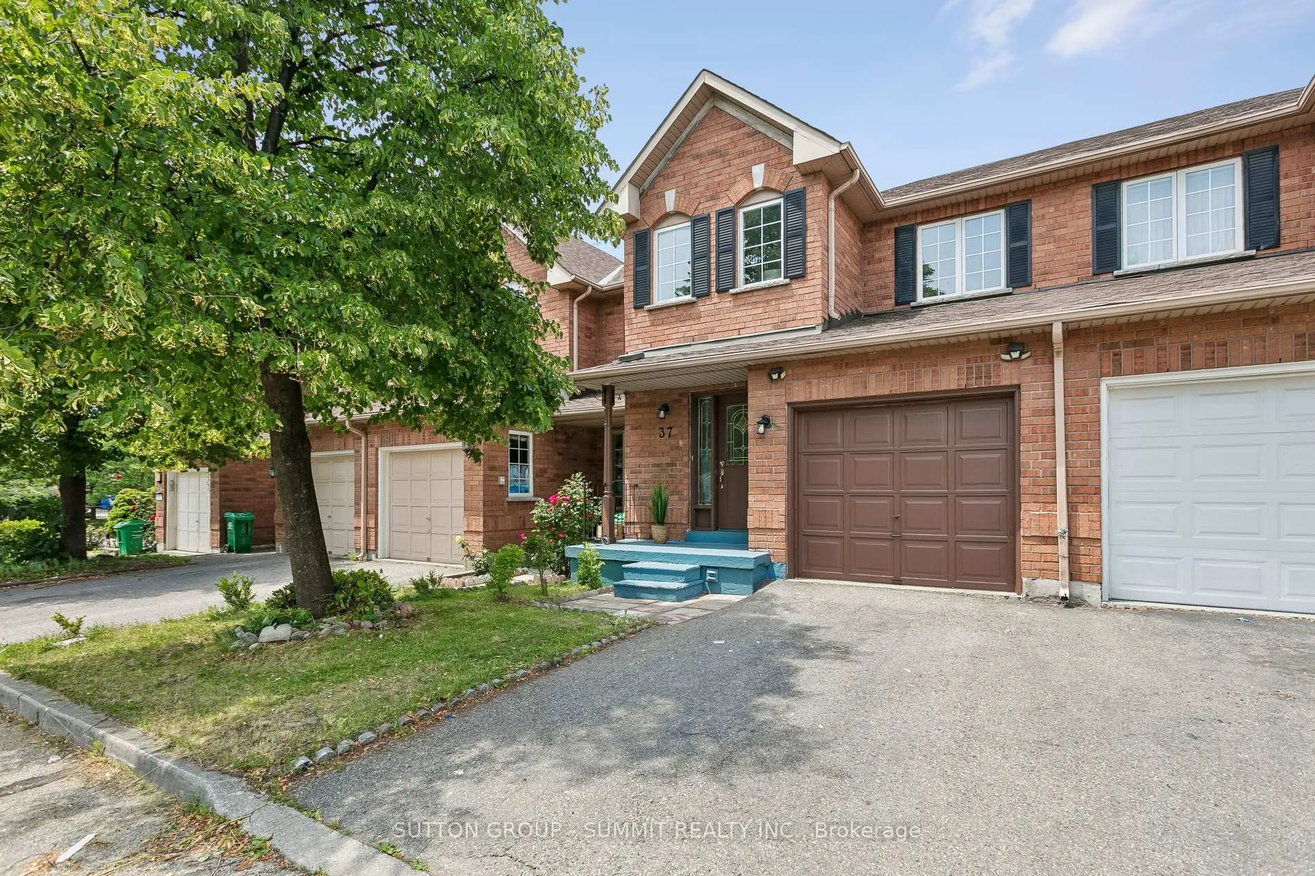 Front of Unit 37, 35 Malta Avenue N