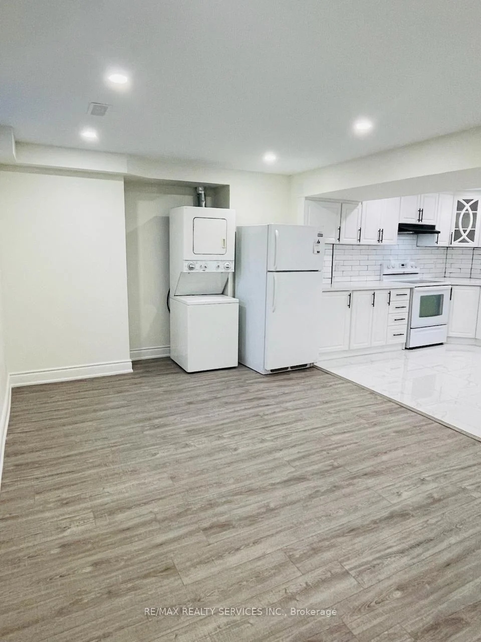 Photo 13 of Unit Bsmt, 98 Nuffield Street, Brampton, Westgate — HOMEH