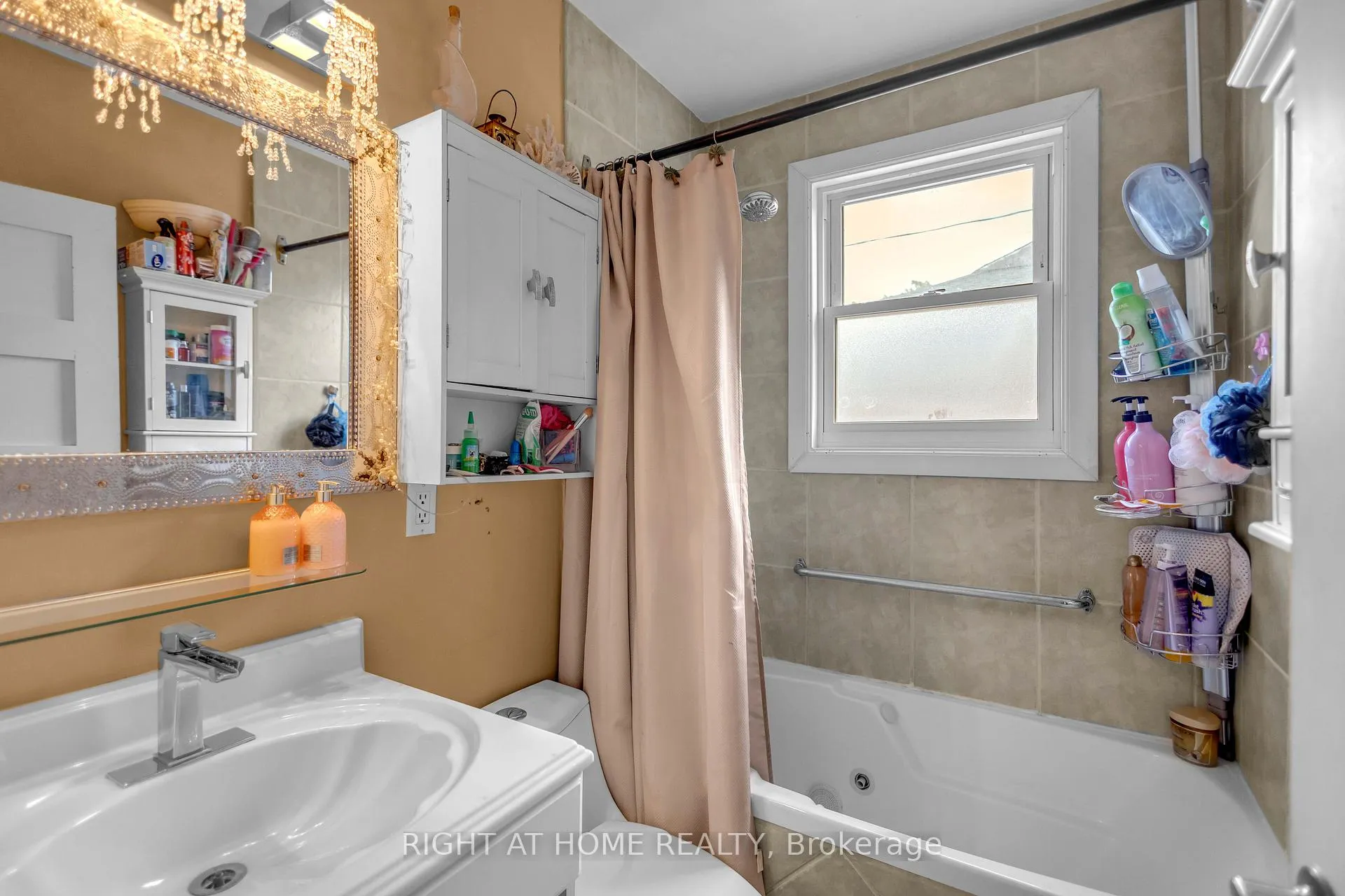Photo 19 of 1404 Bunnell Drive, Burlington, Mountainside — HOMEH