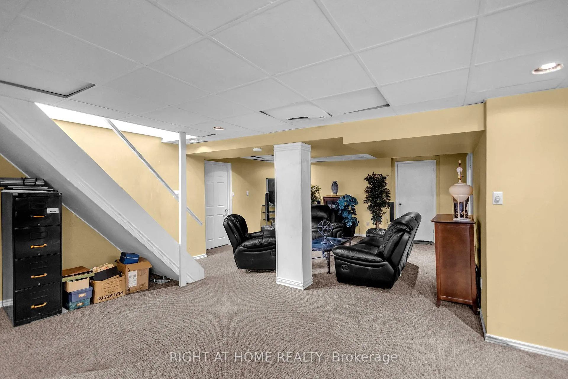 Photo 23 of 1404 Bunnell Drive, Burlington, Mountainside — HOMEH