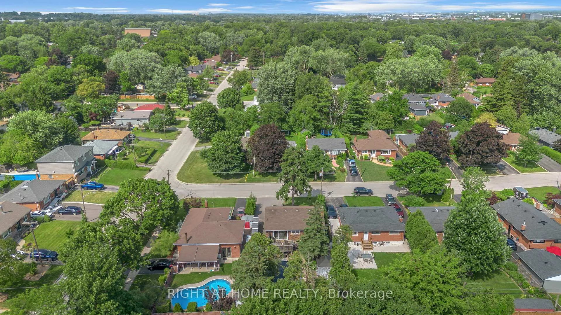 Photo 42 of 1404 Bunnell Drive, Burlington, Mountainside — HOMEH