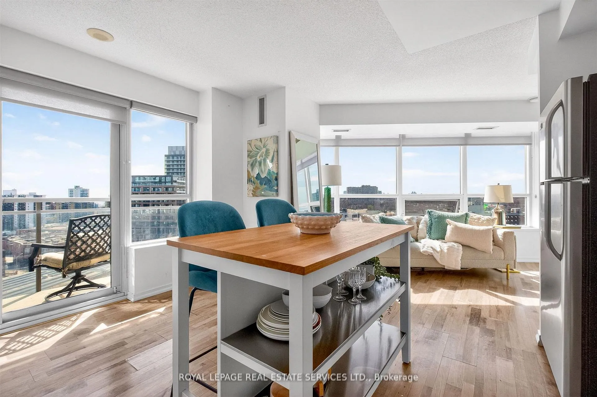 Front of Unit 1318, 38 Joe Shuster Way