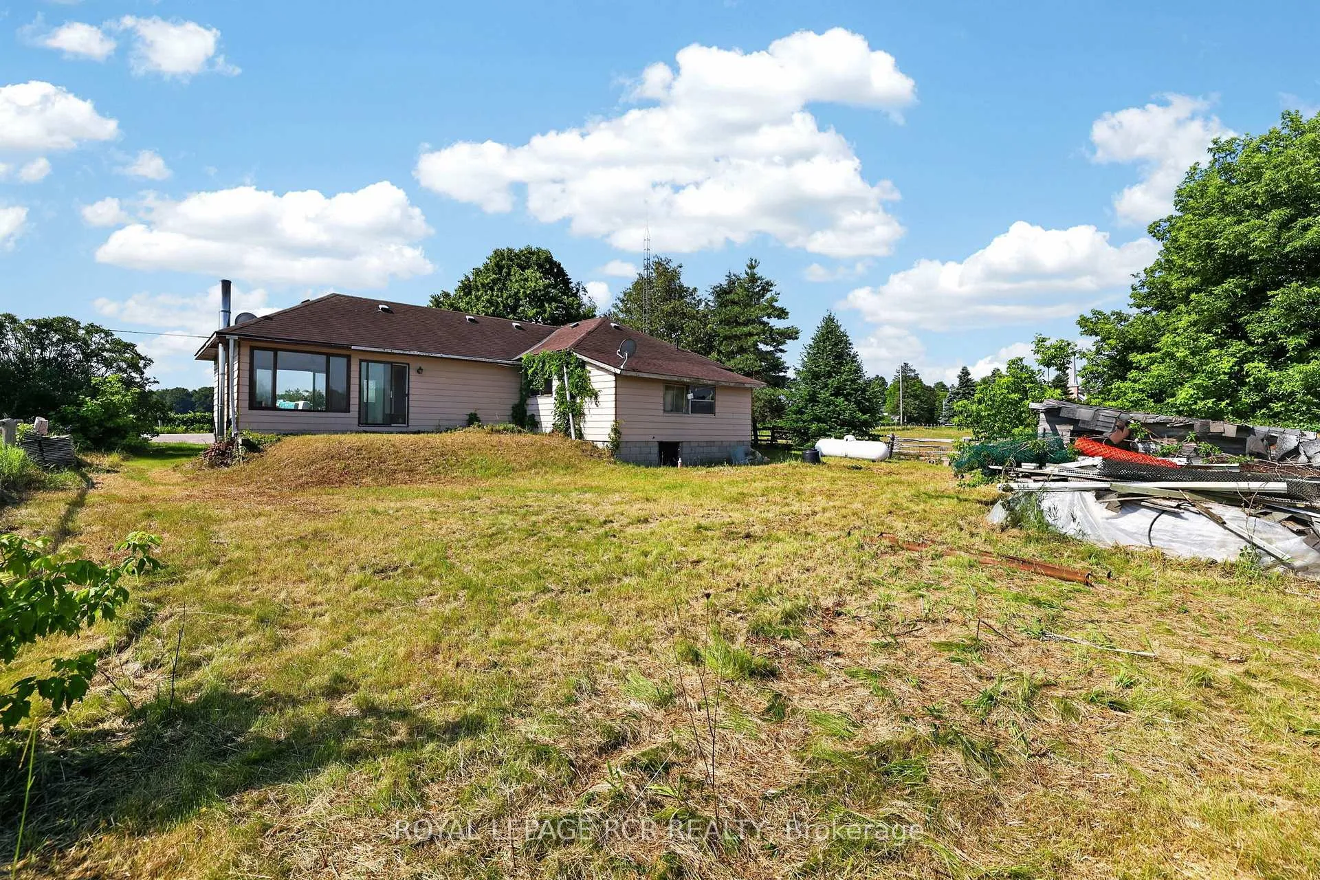Photo 38 of 6012 2nd Line, New Tecumseth, Rural New Tecumseth — HOMEH