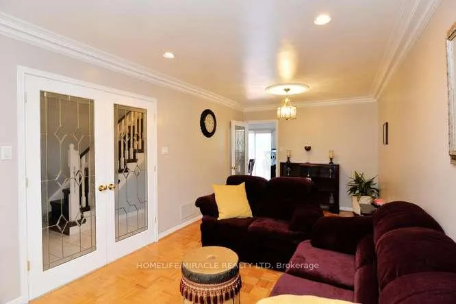 Photo 12 of 7 Cutters Crescent, Brampton, Fletcher's West — HOMEH