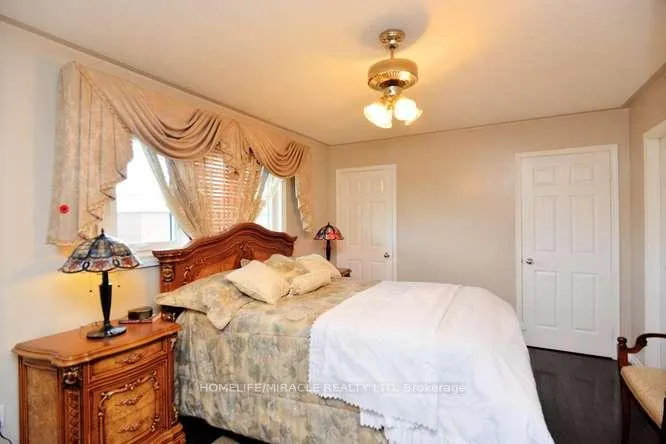 Photo 25 of 7 Cutters Crescent, Brampton, Fletcher's West — HOMEH