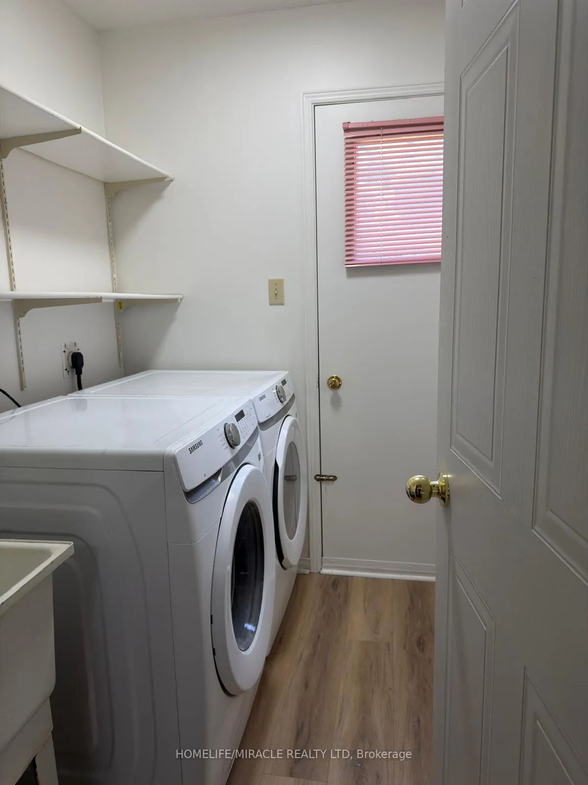 Photo 20 of 51 Wright Crescent, Ajax, Central — HOMEH