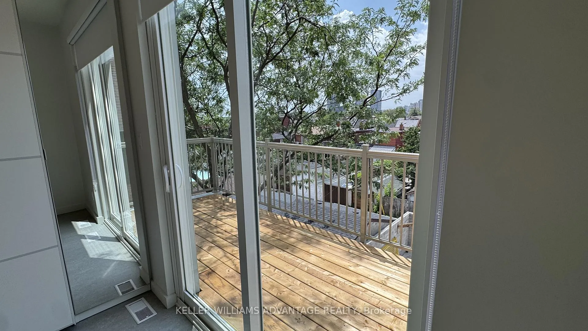 Photo 25 of Unit Unit D, 616 Delaware Avenue, Toronto, Wychwood — HOMEH