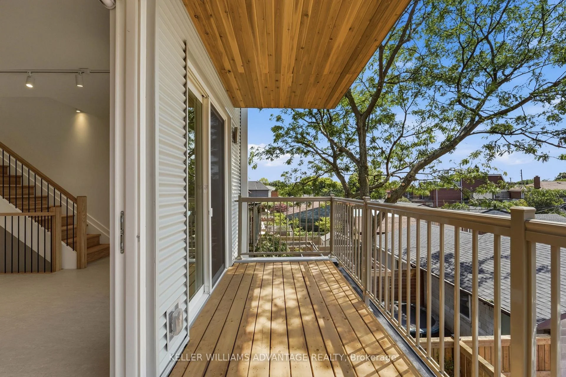 Photo 2 of Unit Unit D, 616 Delaware Avenue, Toronto, Wychwood — HOMEH
