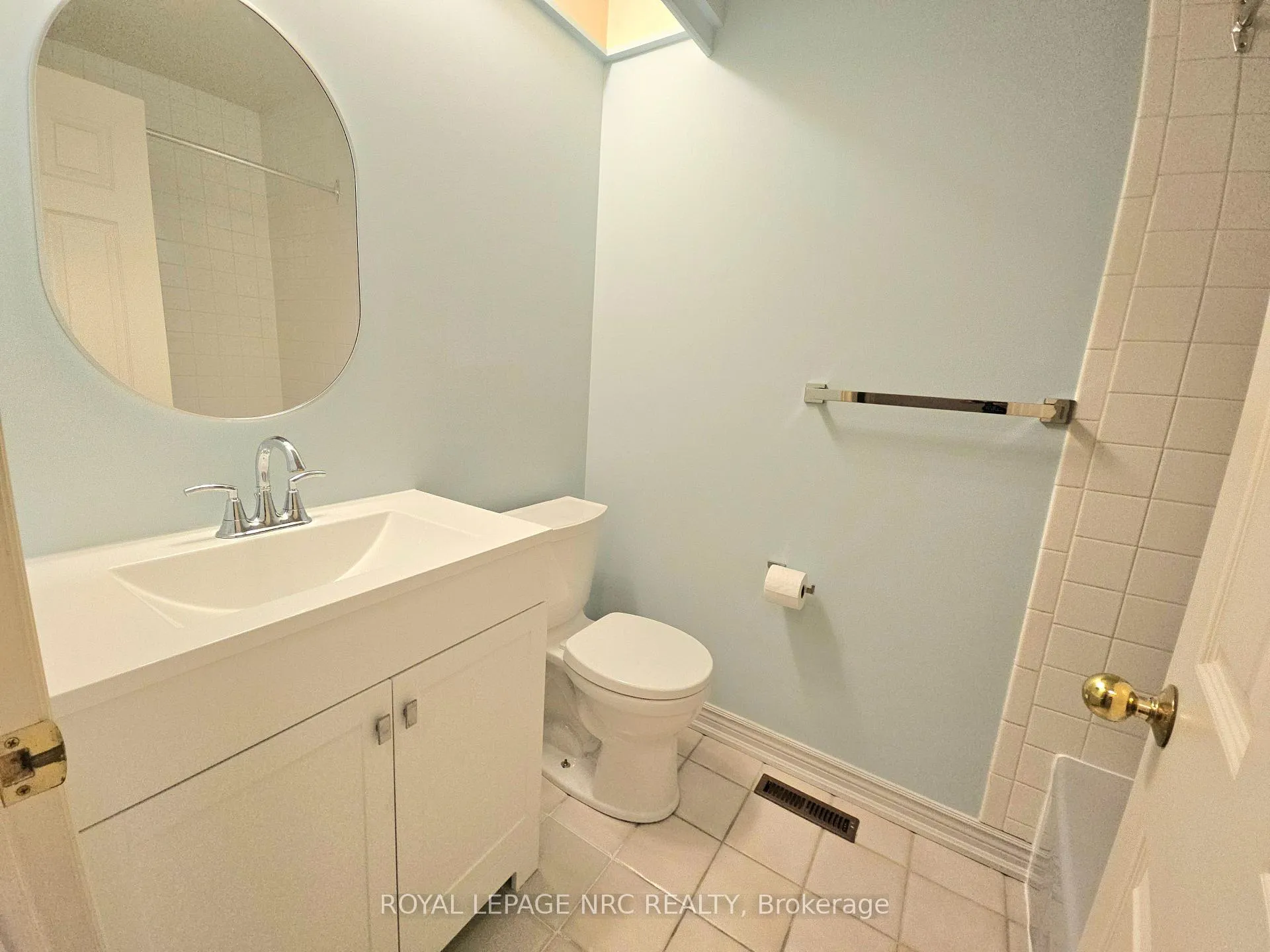 Photo 22 of 192 Woodside Drive, St. Catharines, Glendale/Glenridge — HOMEH