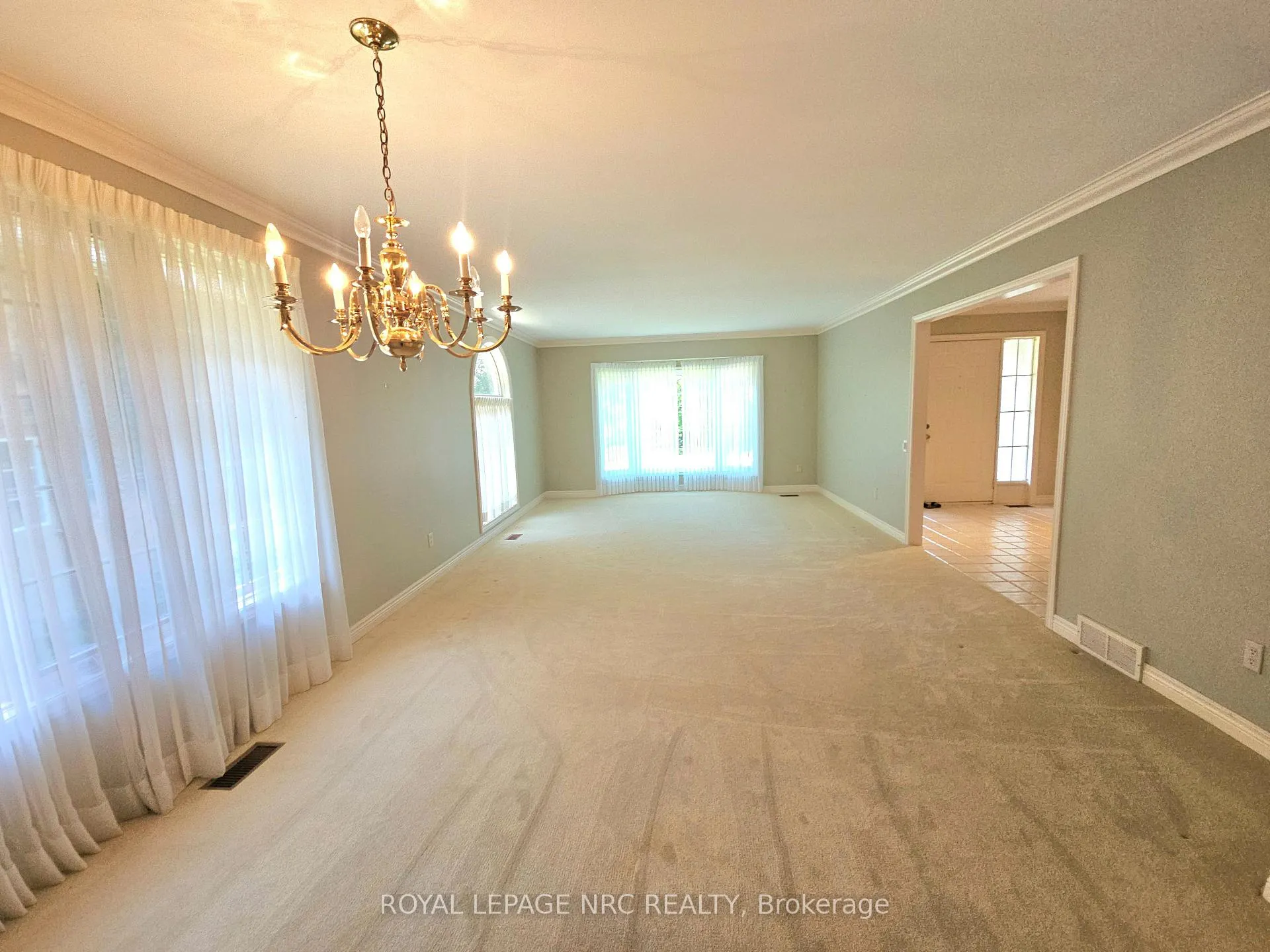 Photo 24 of 192 Woodside Drive, St. Catharines, Glendale/Glenridge — HOMEH