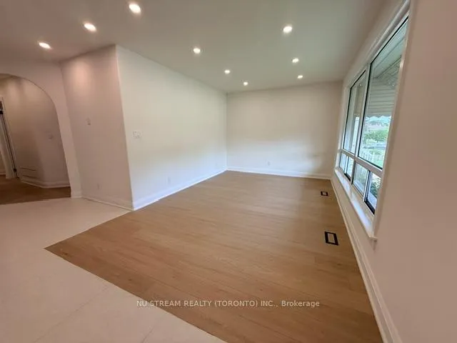 Photo 11 of Unit Upper Level, 6 Rosemarie Drive, Scarborough, Wexford-Maryvale — HOMEH