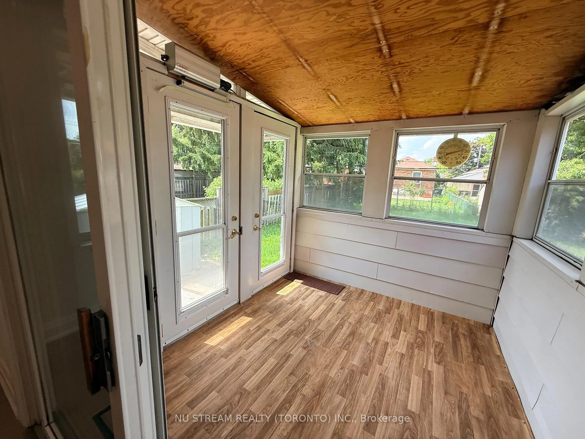 Photo 13 of Unit Upper Level, 6 Rosemarie Drive, Scarborough, Wexford-Maryvale — HOMEH