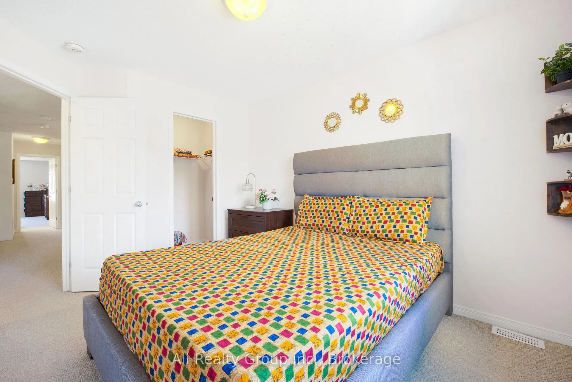 Photo 25 of 330 Nonius Street, Ottawa, Kanata - Emerald Meadows/Trailwest — HOMEH