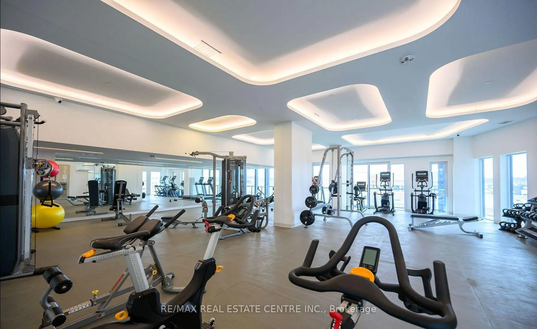 Photo 30 of Unit A703, 3210 Dakota Commons Circle, Burlington, Alton — HOMEH