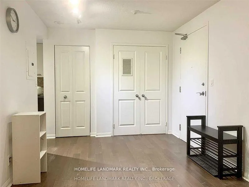 Photo 9 of Unit 307, 11 St Joseph Street, Toronto, Bay Street Corridor — HOMEH