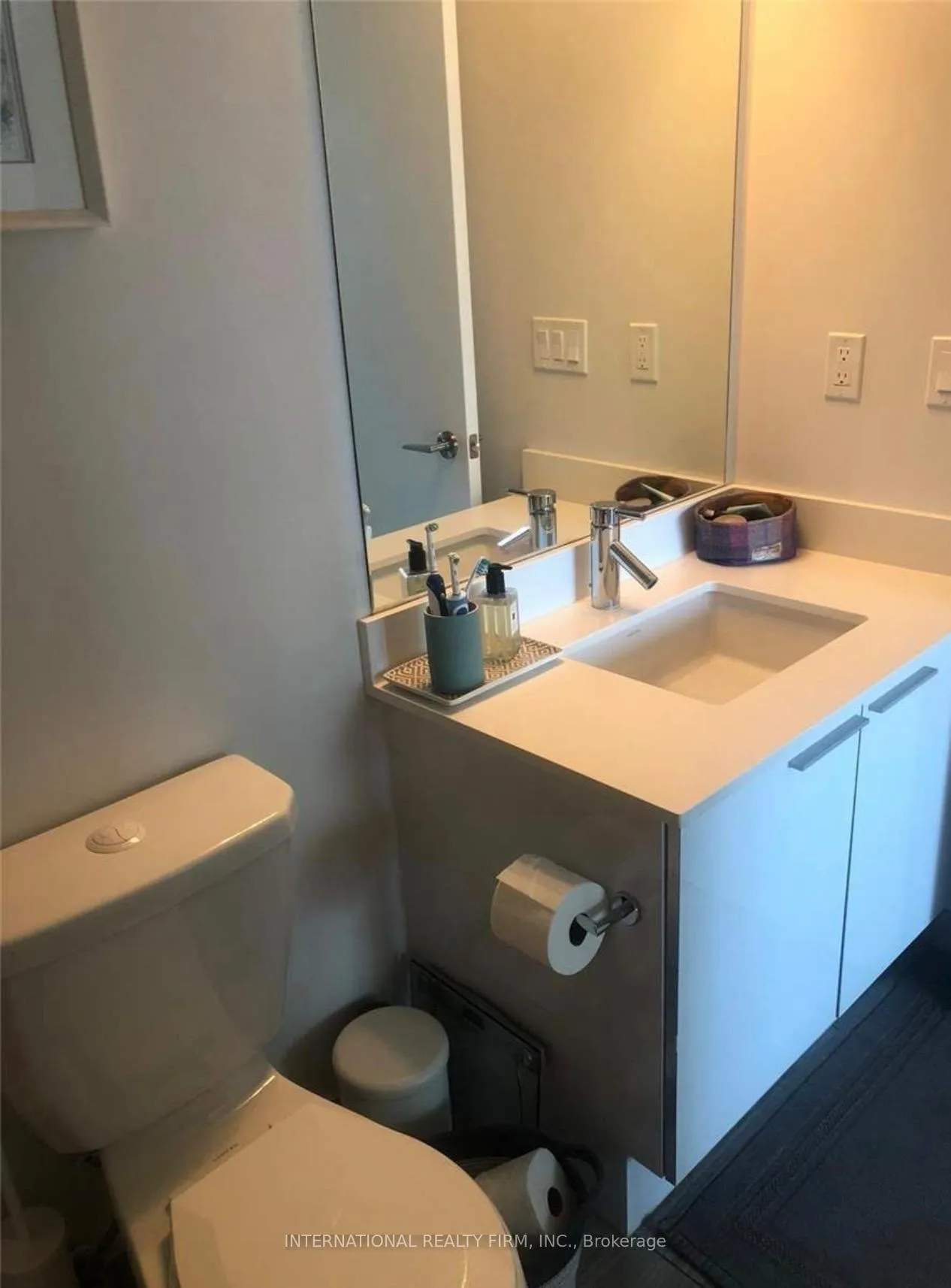 Photo 3 of Unit 1509, 10 Park Lawn Road, Etobicoke, Mimico — HOMEH