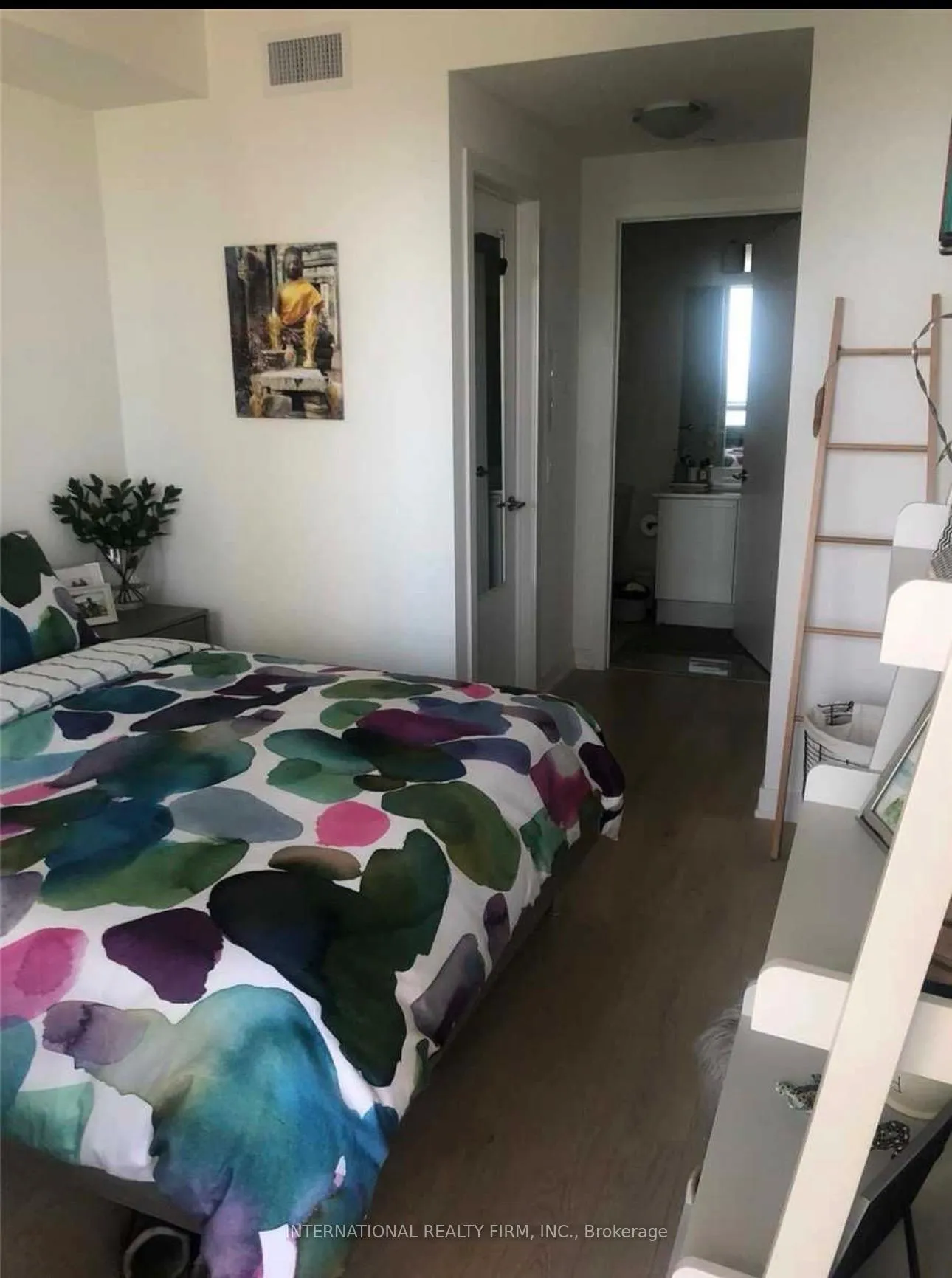 Photo 4 of Unit 1509, 10 Park Lawn Road, Etobicoke, Mimico — HOMEH