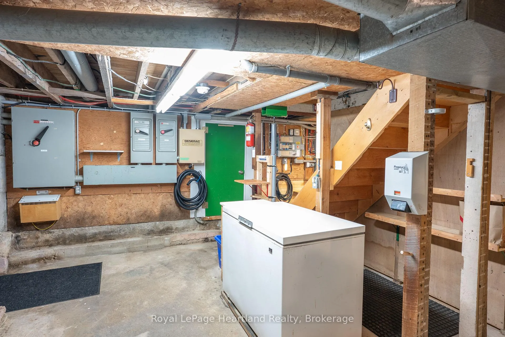 Photo 32 of 80498 Stone School Line, Central Huron, Clinton — HOMEH