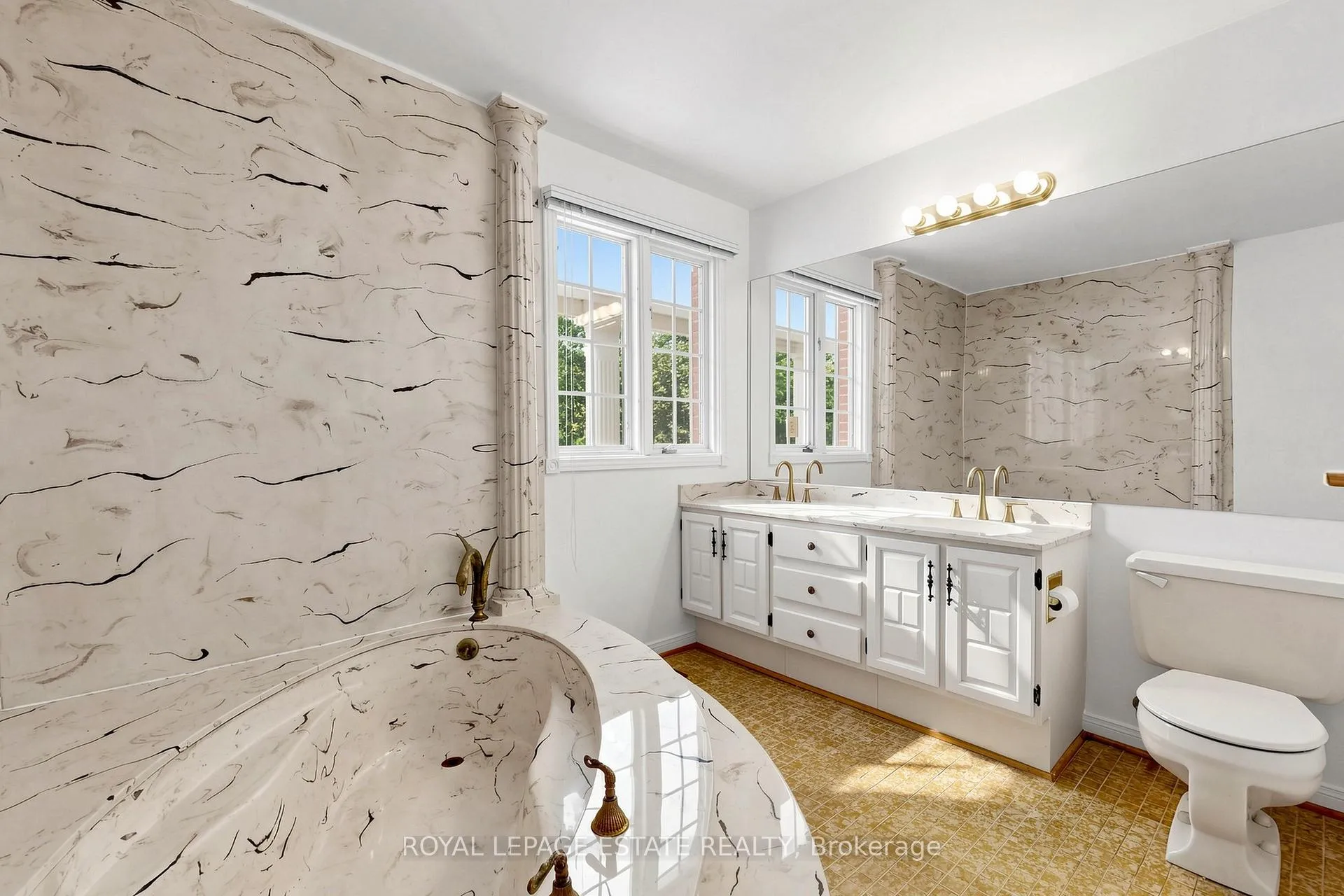 Photo 25 of 64 Hemingway Crescent, Markham, Unionville — HOMEH