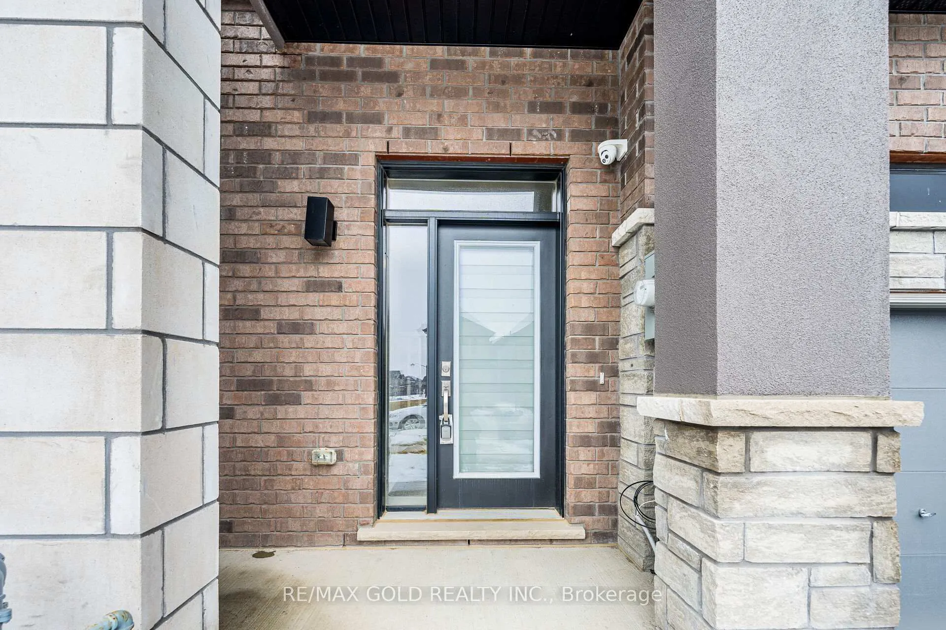 Photo 3 of 37 George Brier Drive, Brant, Paris — HOMEH