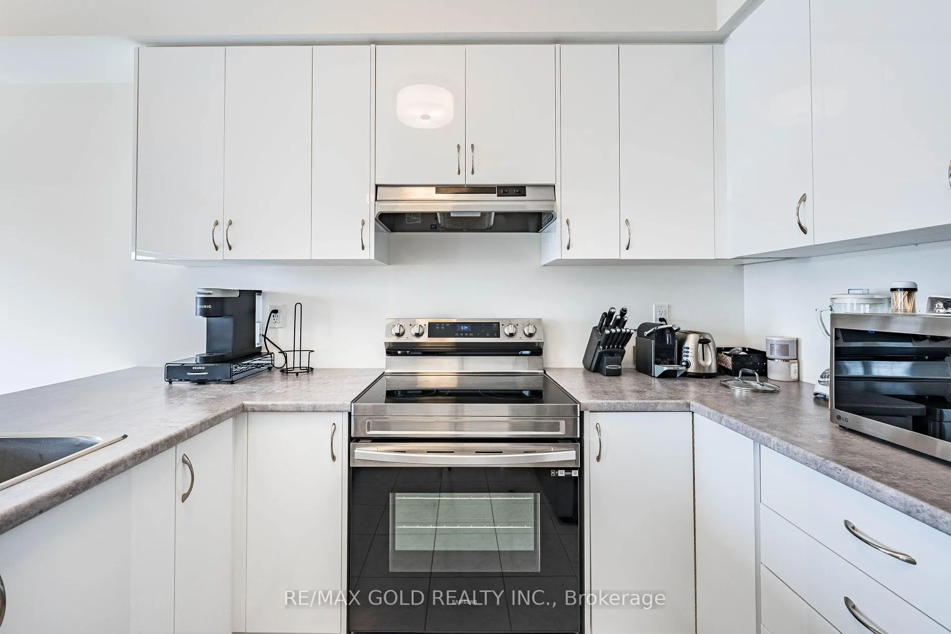 Photo 10 of 37 George Brier Drive, Brant, Paris — HOMEH