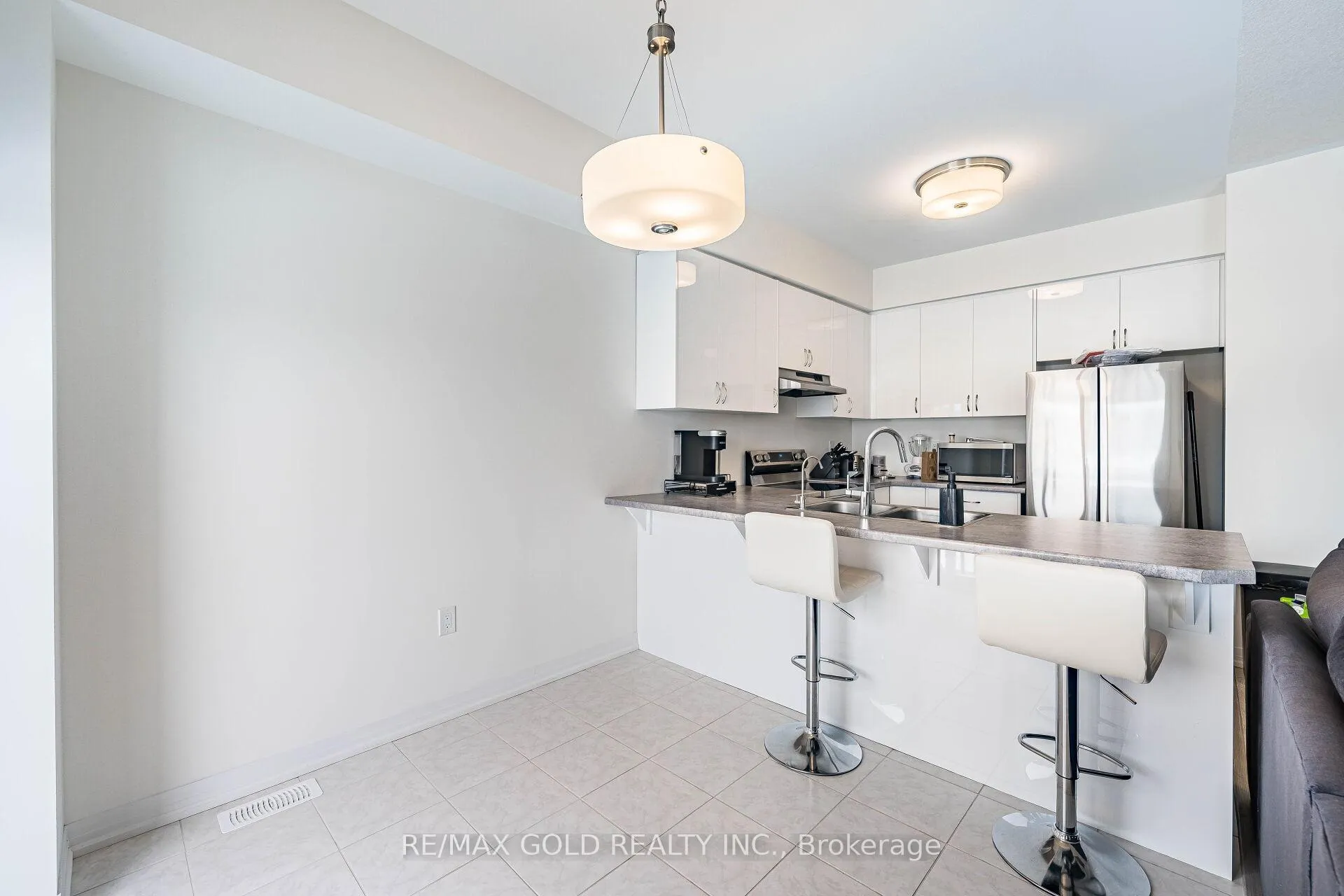 Photo 13 of 37 George Brier Drive, Brant, Paris — HOMEH