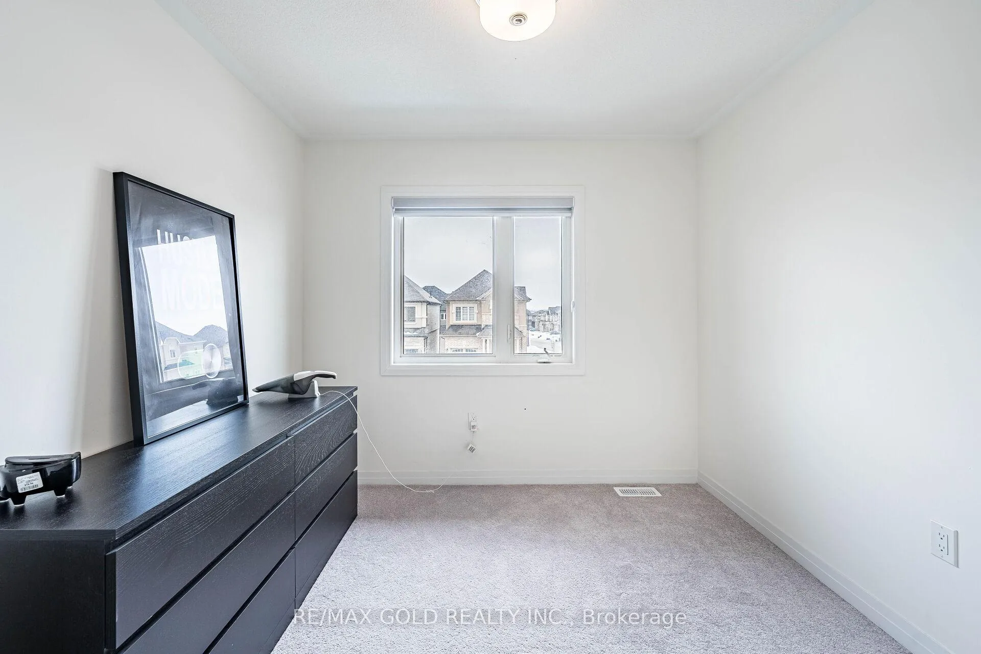Photo 20 of 37 George Brier Drive, Brant, Paris — HOMEH