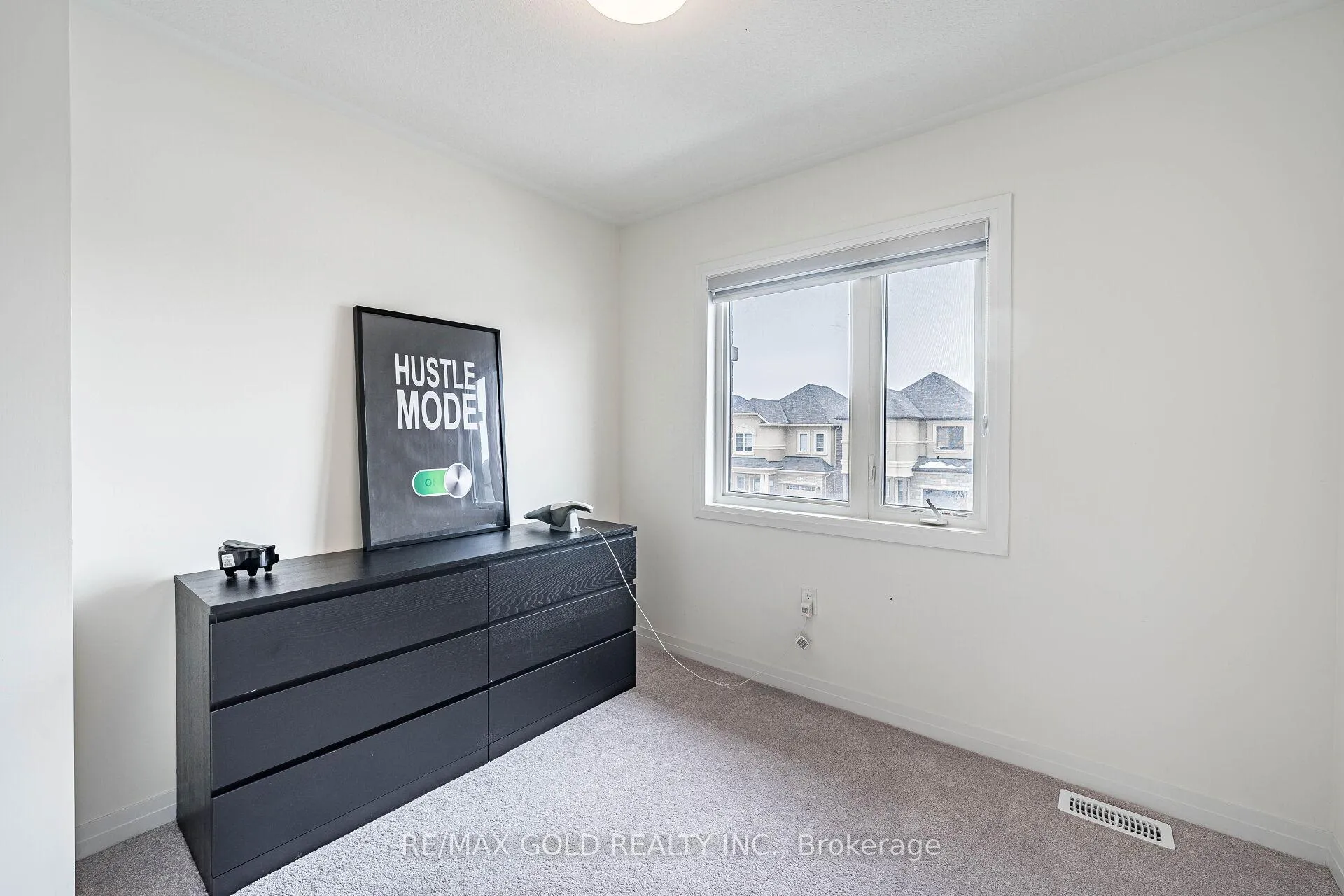 Photo 21 of 37 George Brier Drive, Brant, Paris — HOMEH