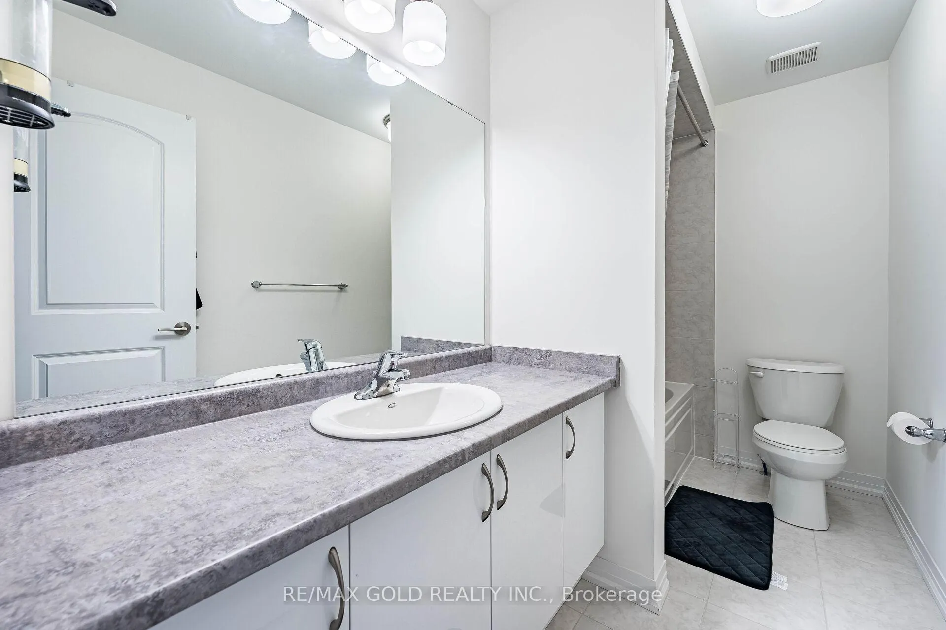 Photo 22 of 37 George Brier Drive, Brant, Paris — HOMEH