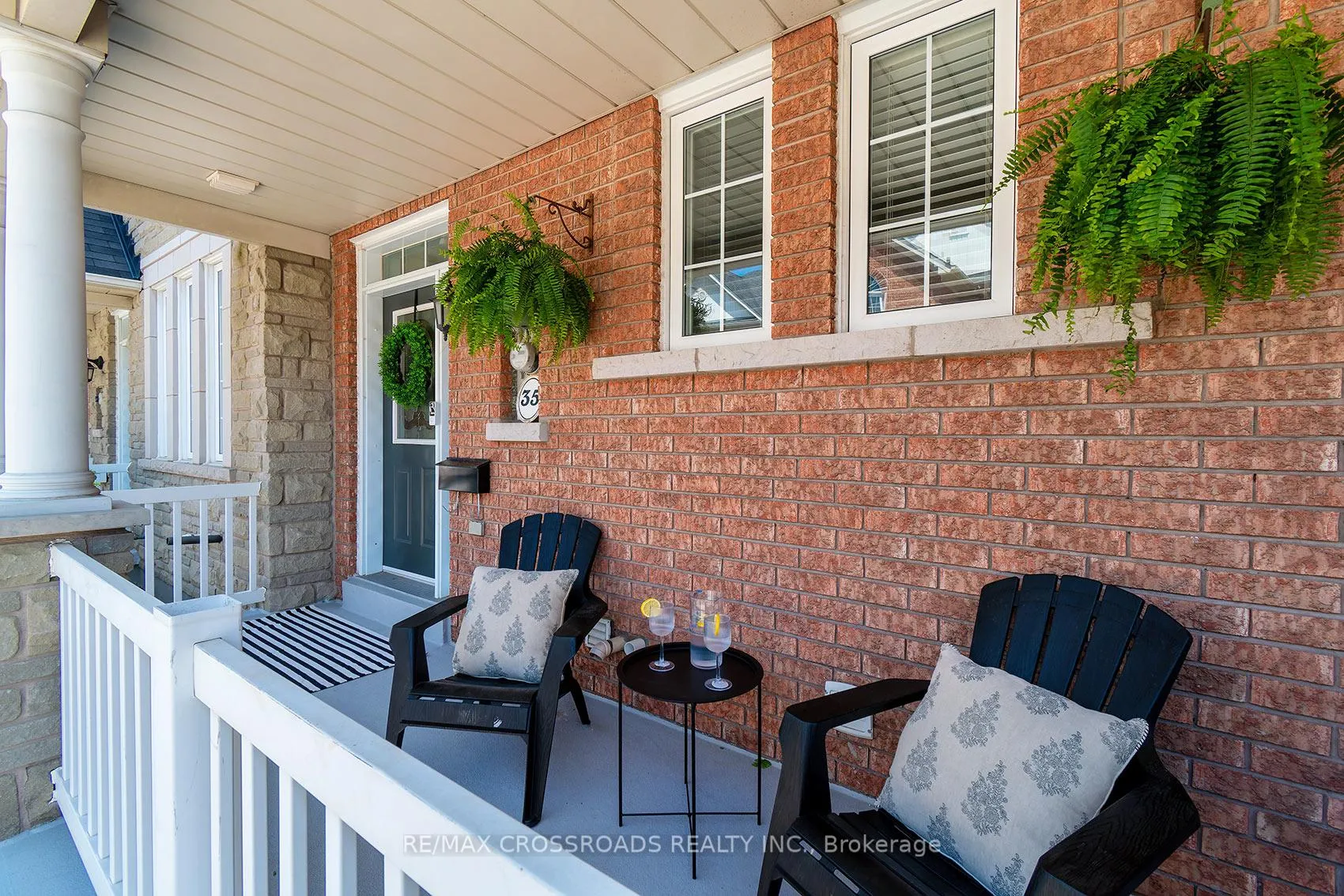 Photo 4 of 35 Torr Lane, Ajax, Central — HOMEH