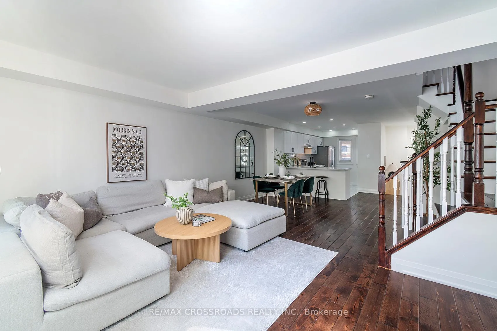 Photo 7 of 35 Torr Lane, Ajax, Central — HOMEH