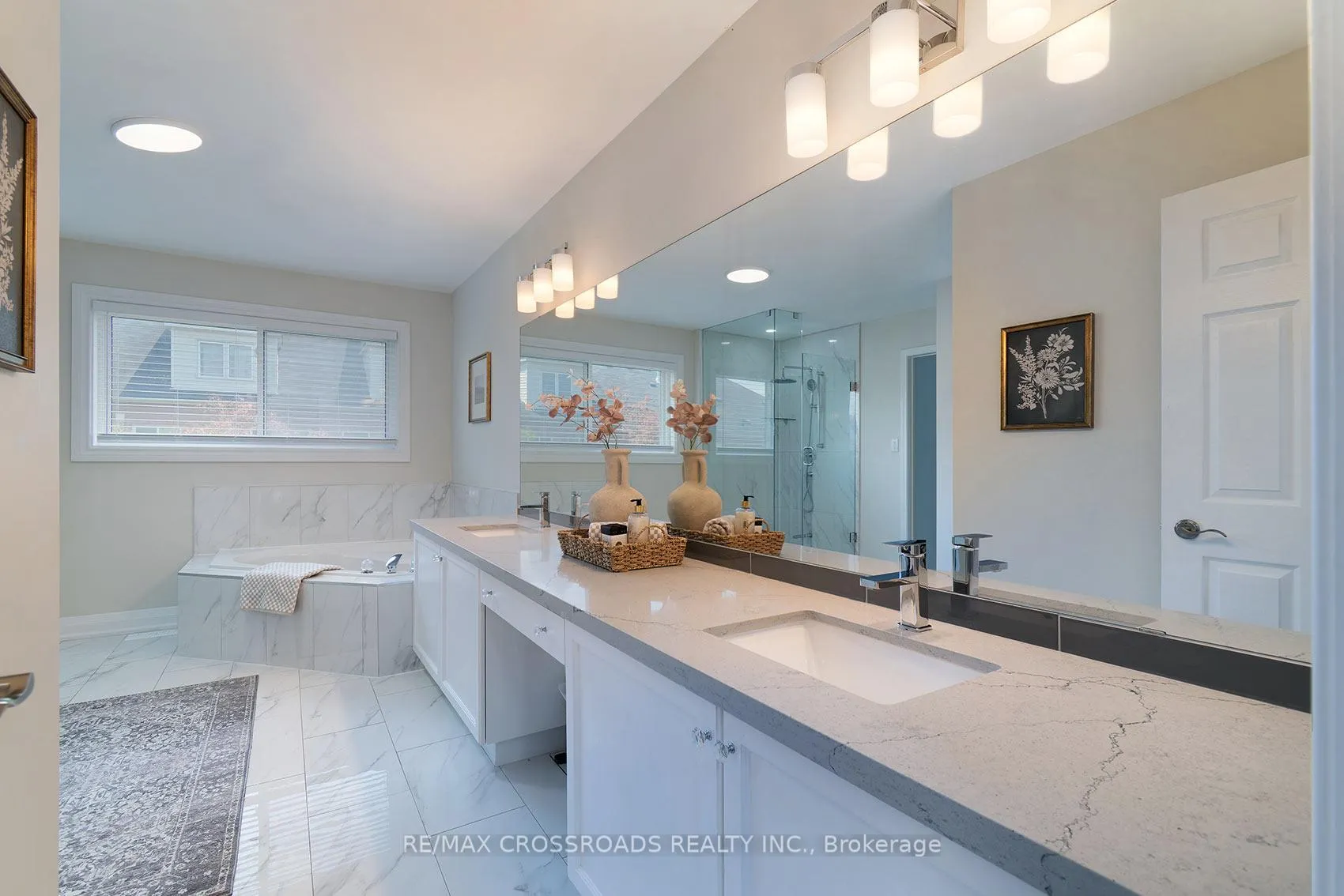 Photo 22 of 35 Torr Lane, Ajax, Central — HOMEH