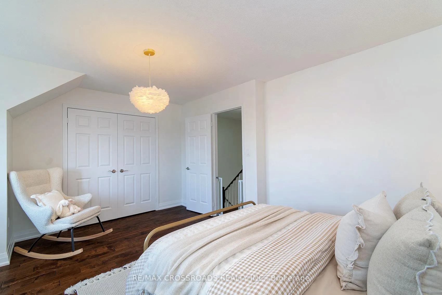 Photo 31 of 35 Torr Lane, Ajax, Central — HOMEH