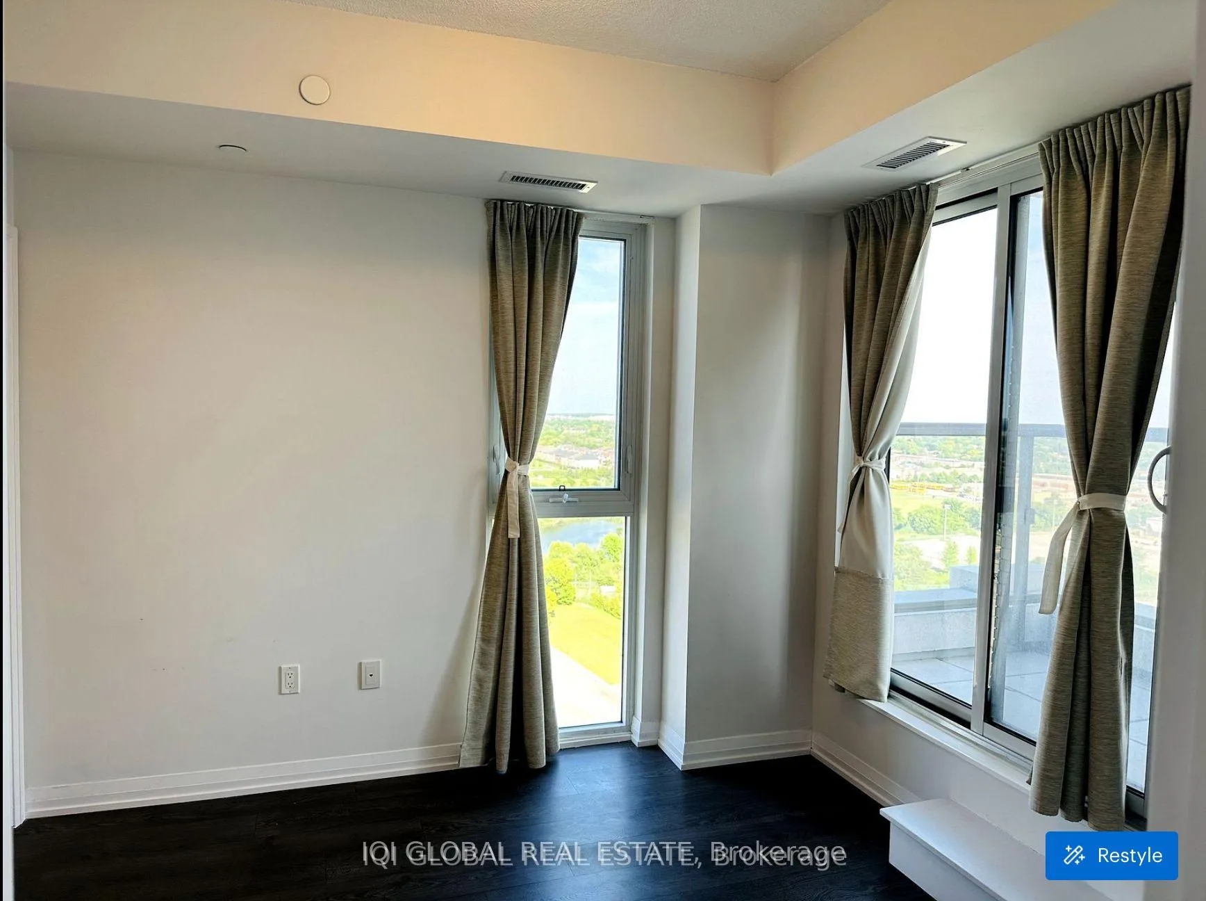 Photo 10 of Unit 1808, 9560 Markham Road, Markham, Wismer — HOMEH