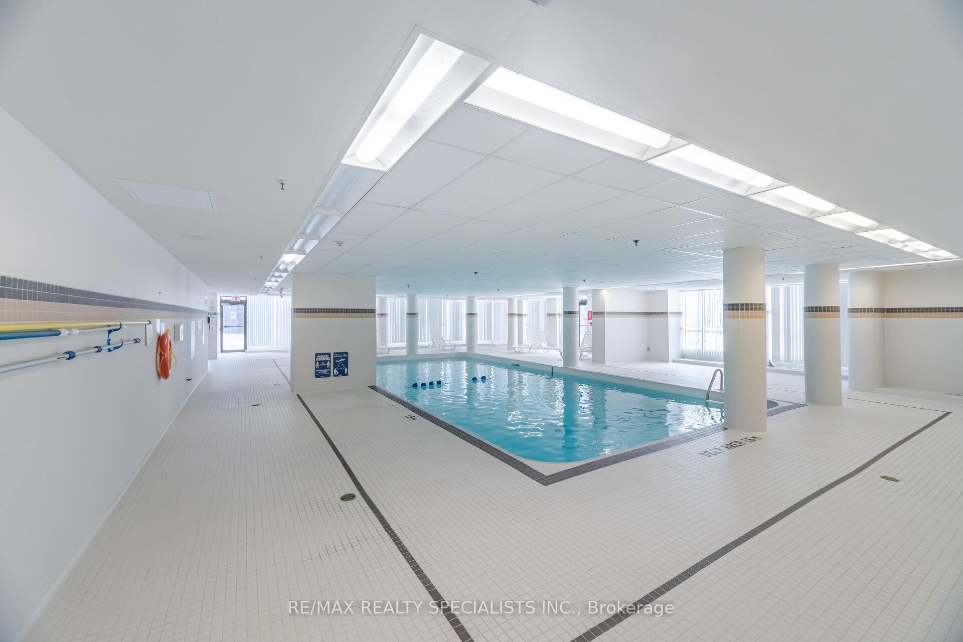 Photo 35 of Unit 805, 5 Rowntree Road N, Etobicoke, Mount Olive-Silverstone-Jamestown — HOMEH