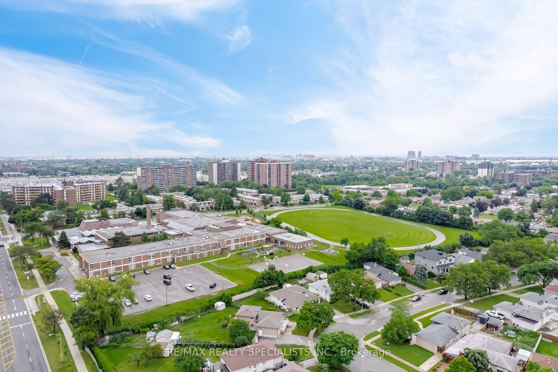 Photo 48 of Unit 805, 5 Rowntree Road N, Etobicoke, Mount Olive-Silverstone-Jamestown — HOMEH