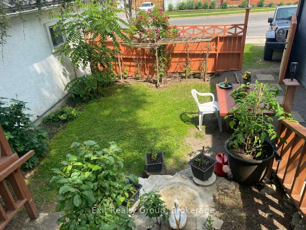 Photo 20 of 404 Bleecker Avenue, Belleville, Belleville Ward — HOMEH
