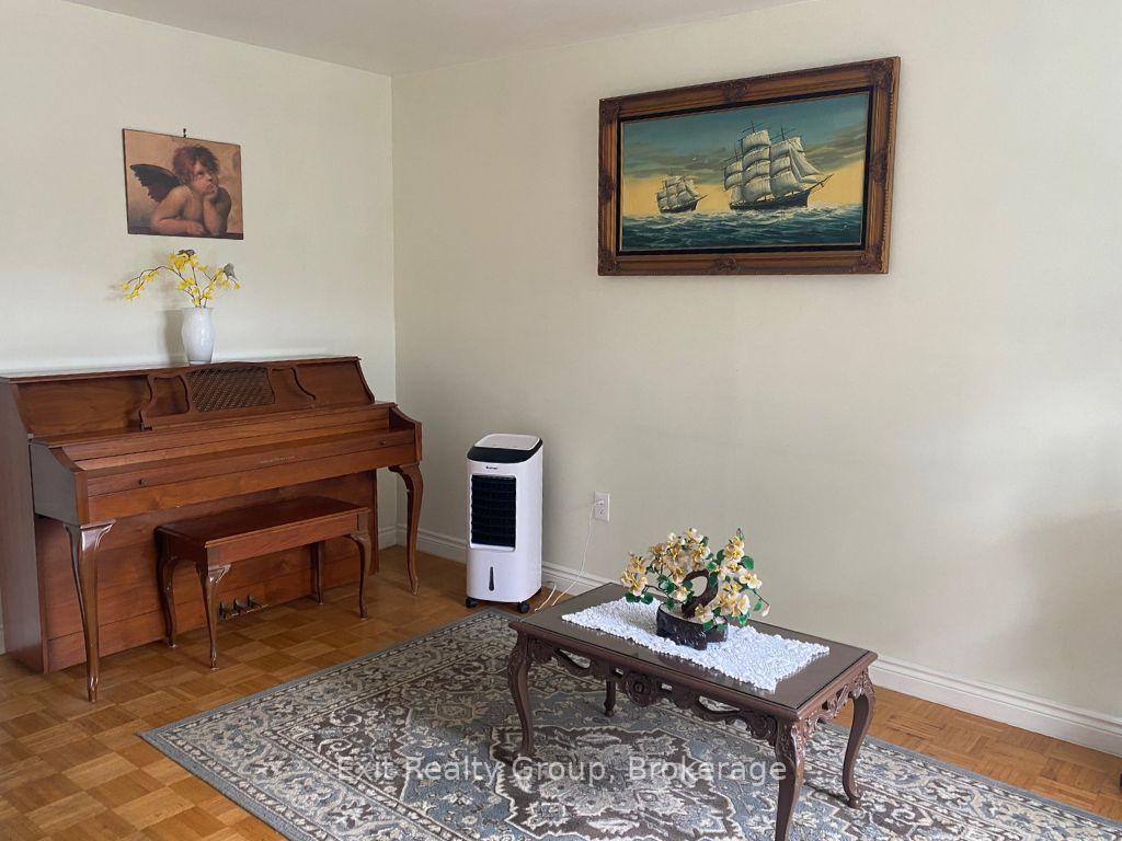 Photo 35 of 404 Bleecker Avenue, Belleville, Belleville Ward — HOMEH