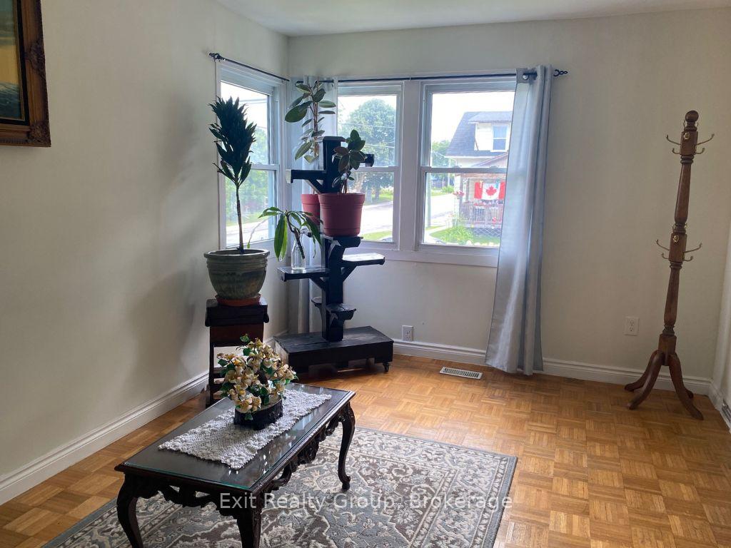 Photo 36 of 404 Bleecker Avenue, Belleville, Belleville Ward — HOMEH