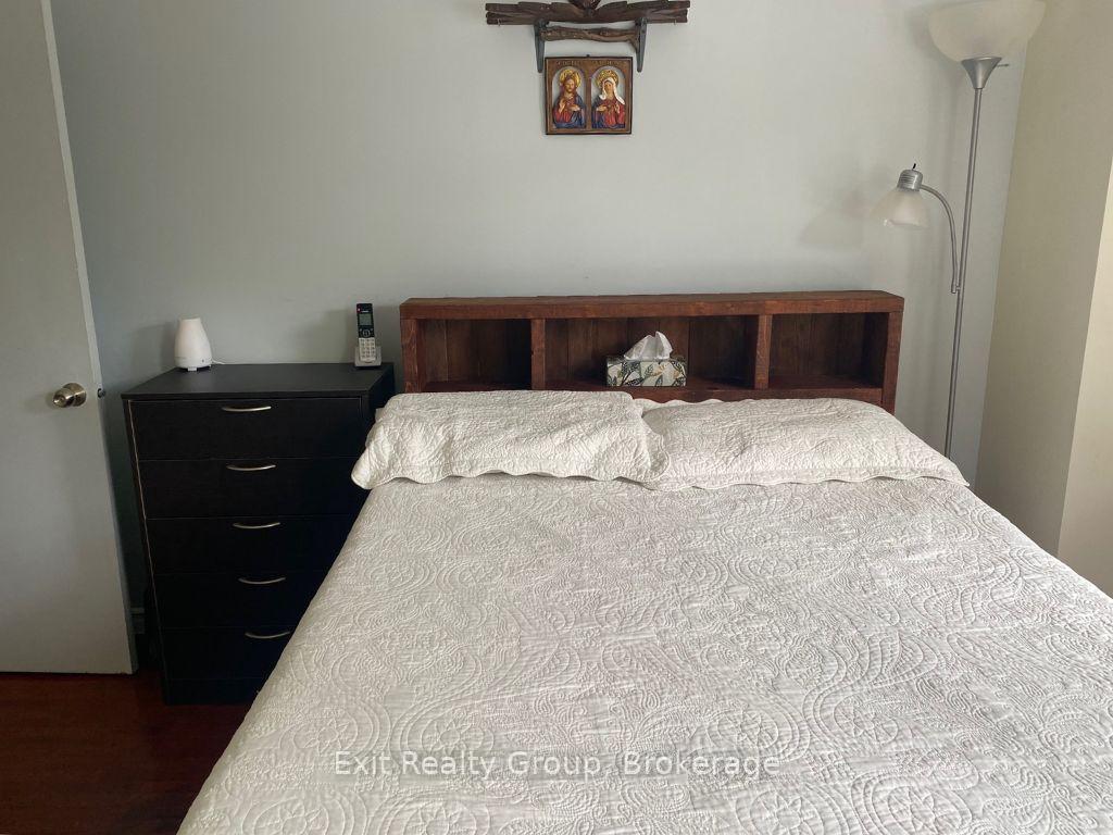 Photo 41 of 404 Bleecker Avenue, Belleville, Belleville Ward — HOMEH