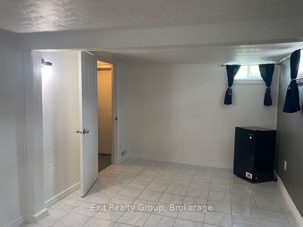 Photo 50 of 404 Bleecker Avenue, Belleville, Belleville Ward — HOMEH