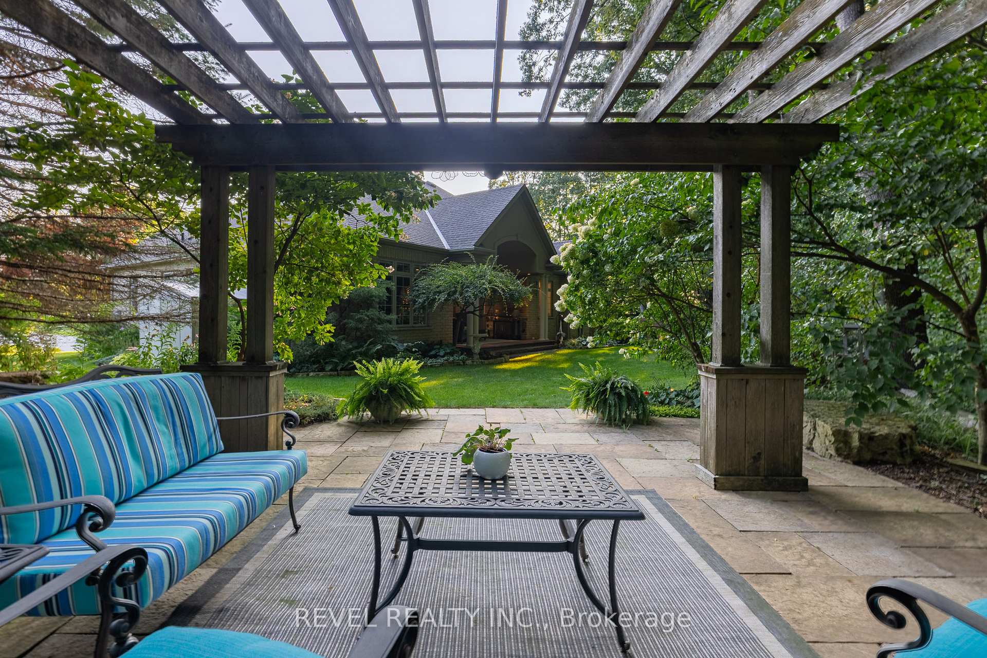 Photo 30 of 15 Mansfield Drive, Pelham, Fenwick — HOMEH