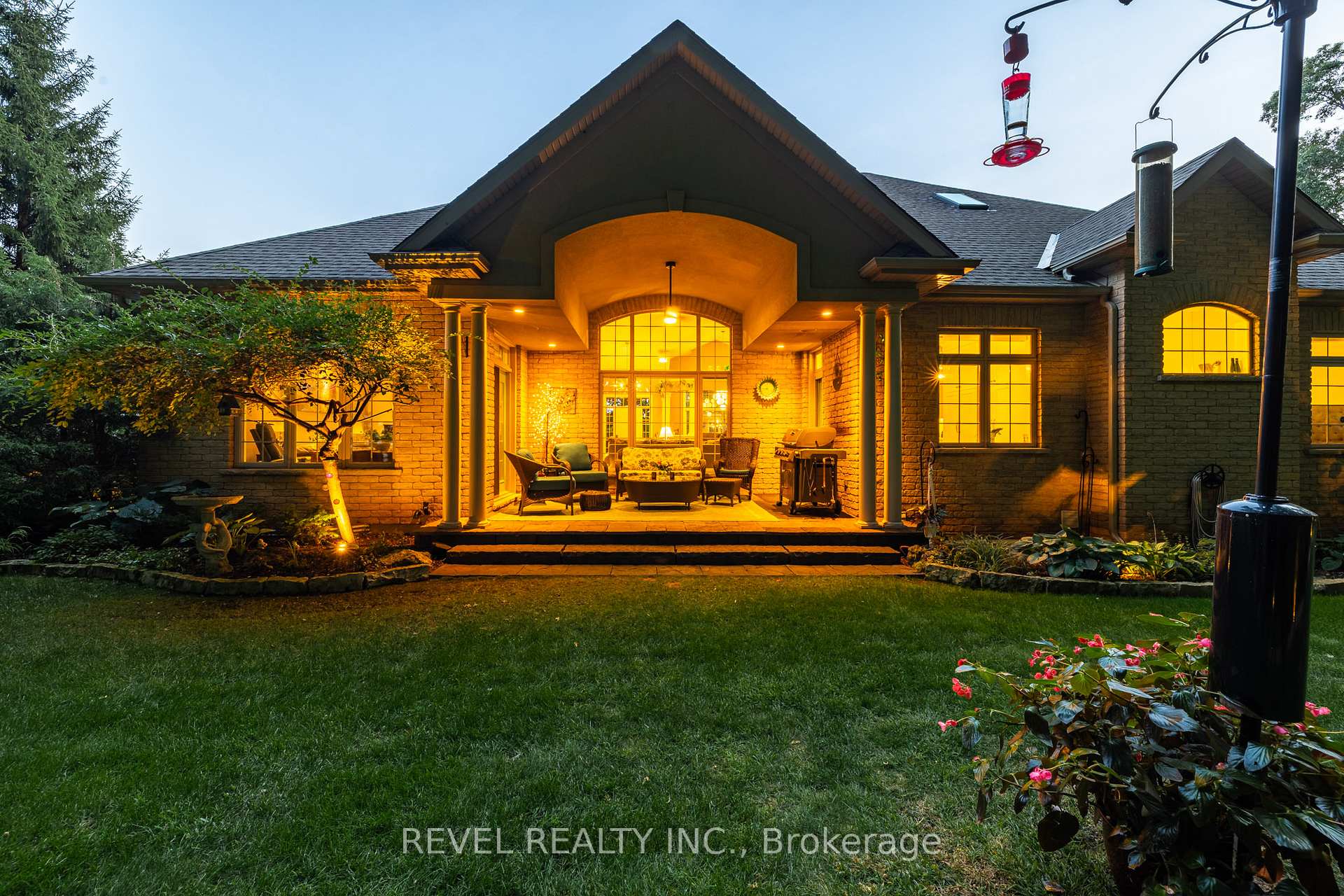 Photo 34 of 15 Mansfield Drive, Pelham, Fenwick — HOMEH
