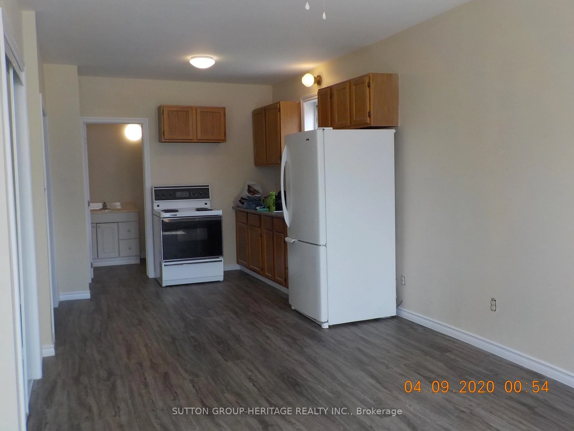 Photo 21 of 1076 King Street E, Oshawa, Eastdale — HOMEH
