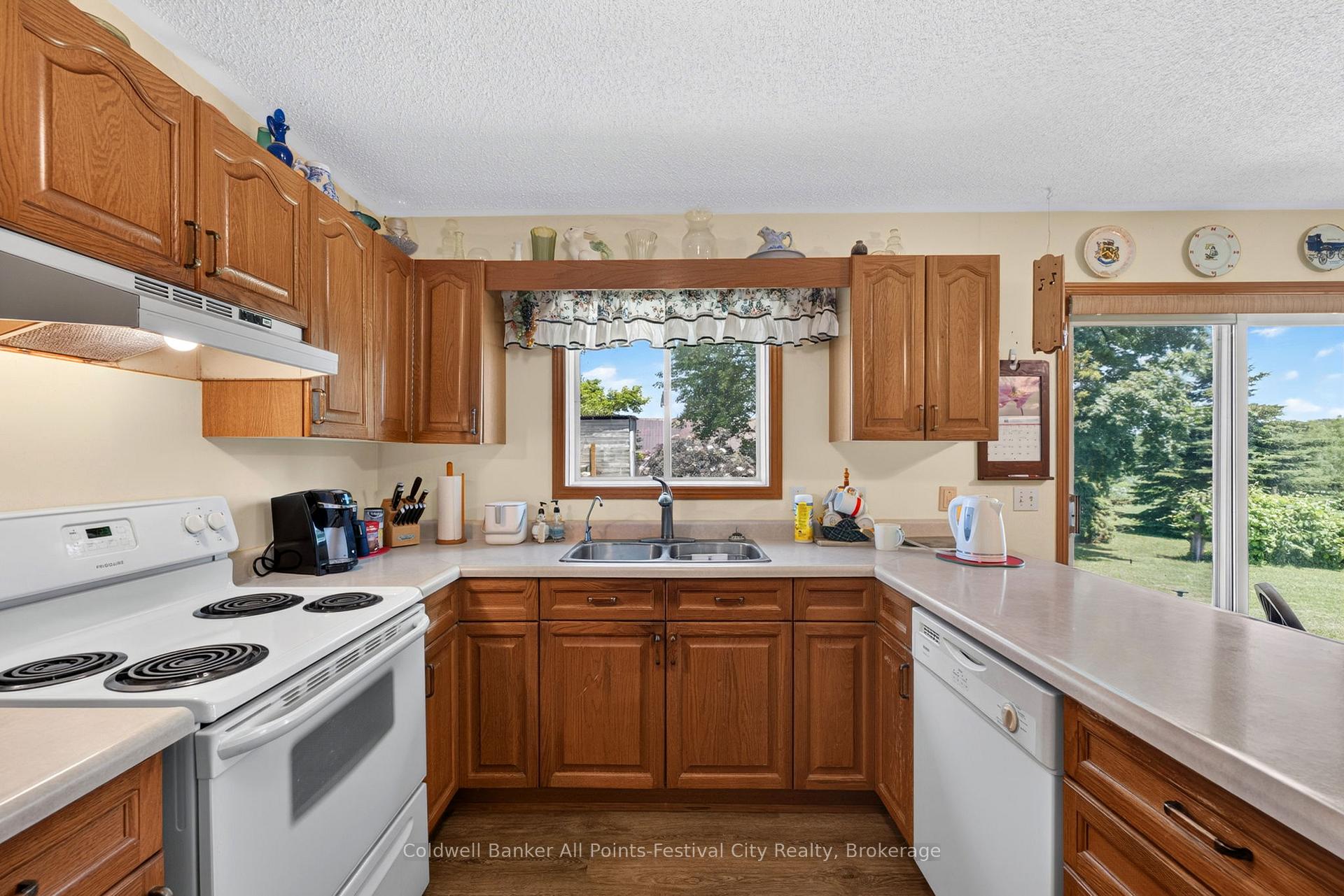 Photo 24 of 36768 Londesboro Road, Ashfield-Colborne-Wawanosh, Colborne — HOMEH
