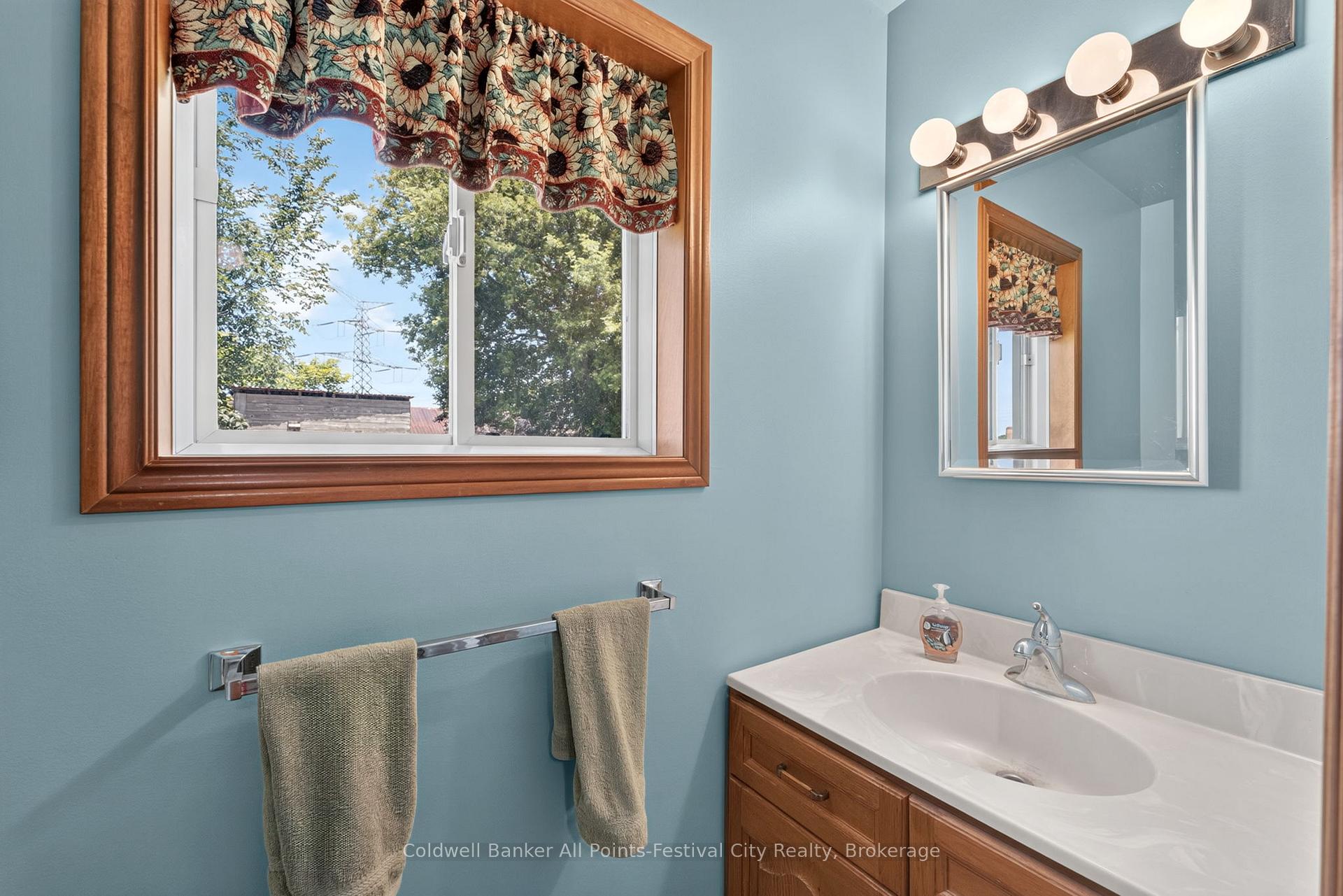 Photo 27 of 36768 Londesboro Road, Ashfield-Colborne-Wawanosh, Colborne — HOMEH
